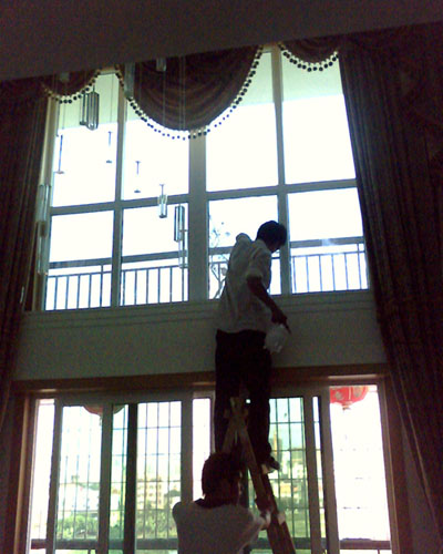 ���̰���