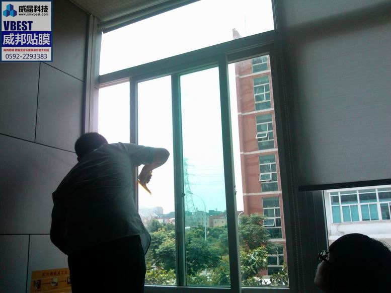 ���Ž�����Ĥ|����ABB�칫����������Ĥ